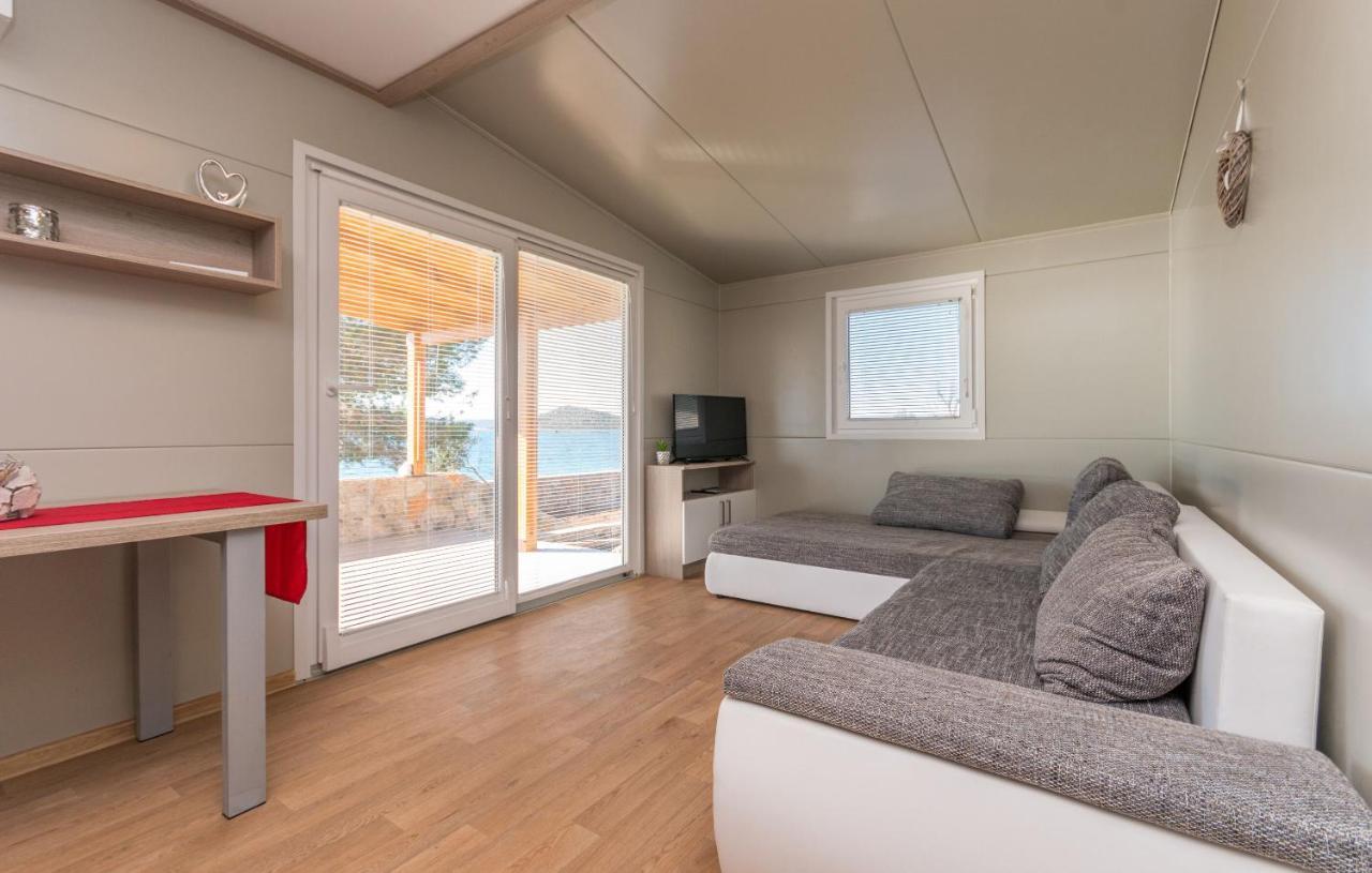 Mobile Home Rock Rose 1 Tkon Exteriér fotografie