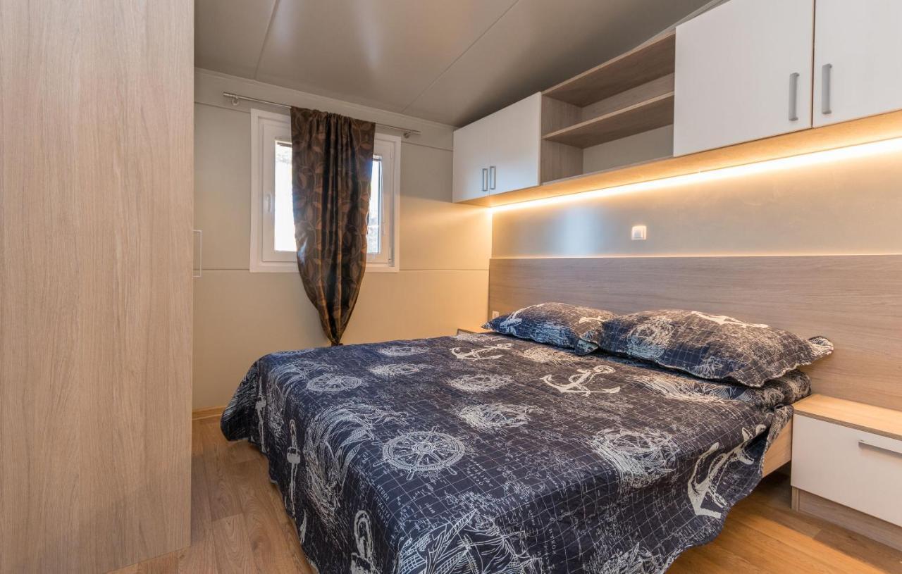 Mobile Home Rock Rose 1 Tkon Exteriér fotografie
